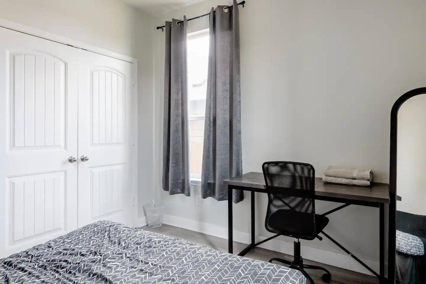 Private Master Near Mckinney Falls & Airport Casa de Férias